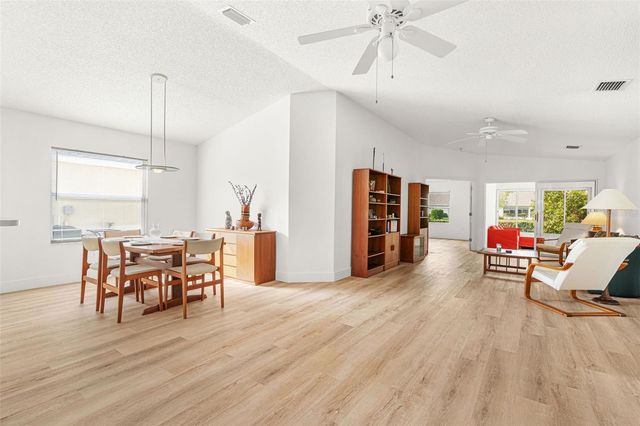 2515 LANTANA LANE, Palmetto, FL 34221