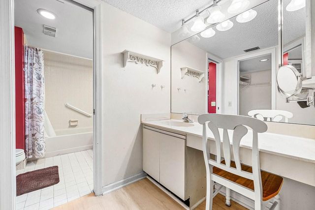 10118 Mangrove Drive 104, Boynton Beach, FL 33437