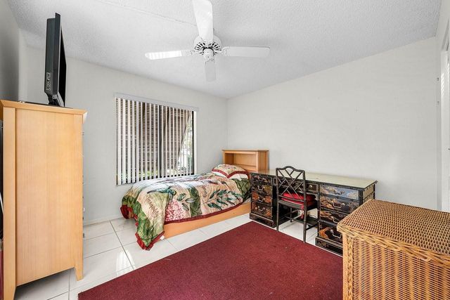 10118 Mangrove Drive 104, Boynton Beach, FL 33437