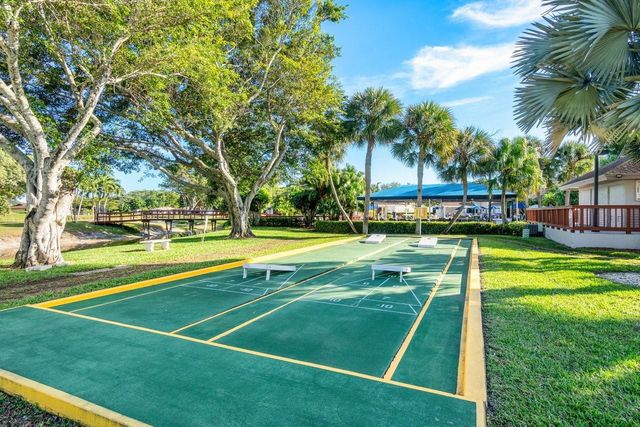 10118 Mangrove Drive 104, Boynton Beach, FL 33437