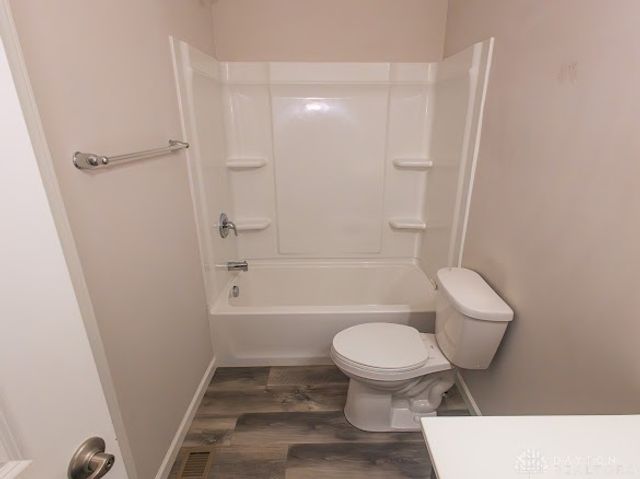 4008 Orange Blossom Court, Tipp City, OH 45371