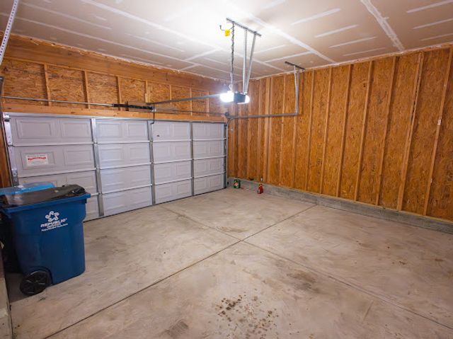 4008 Orange Blossom Court, Tipp City, OH 45371