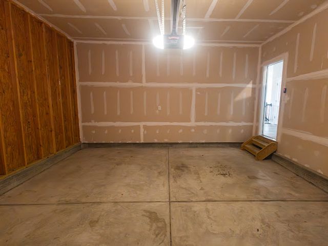 4008 Orange Blossom Court, Tipp City, OH 45371