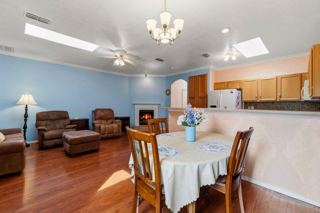 4532 Holiday Breeze Place NE, Albuquerque, NM 87111