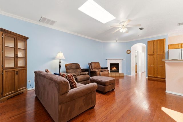4532 Holiday Breeze Place NE, Albuquerque, NM 87111