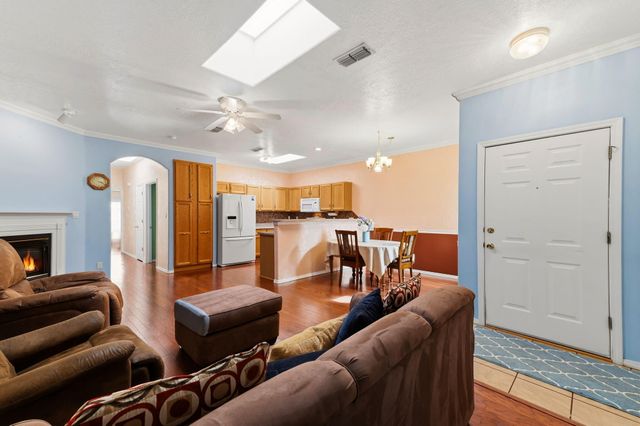 4532 Holiday Breeze Place NE, Albuquerque, NM 87111