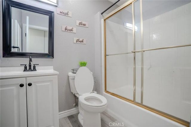 18106 Carob Street, Hesperia, CA 92345