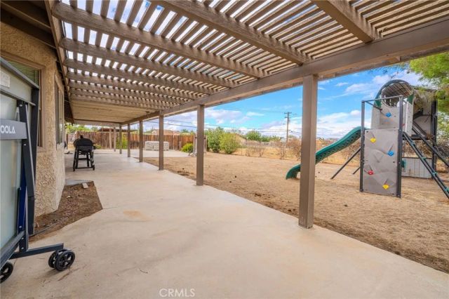 18106 Carob Street, Hesperia, CA 92345