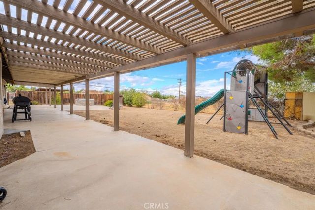 18106 Carob Street, Hesperia, CA 92345