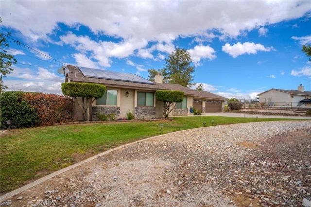 18106 Carob Street, Hesperia, CA 92345