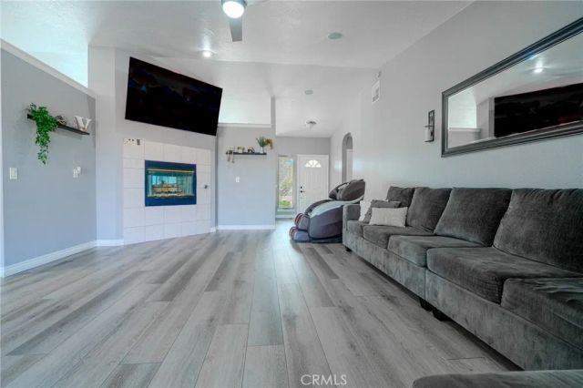 18106 Carob Street, Hesperia, CA 92345