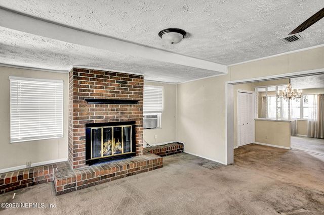 3223 SKIPPER Lane, Jacksonville, FL 32216