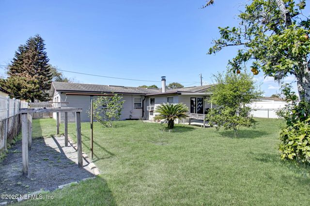 3223 SKIPPER Lane, Jacksonville, FL 32216