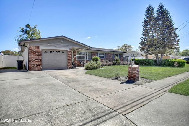 3223 SKIPPER Lane, Jacksonville, FL 32216