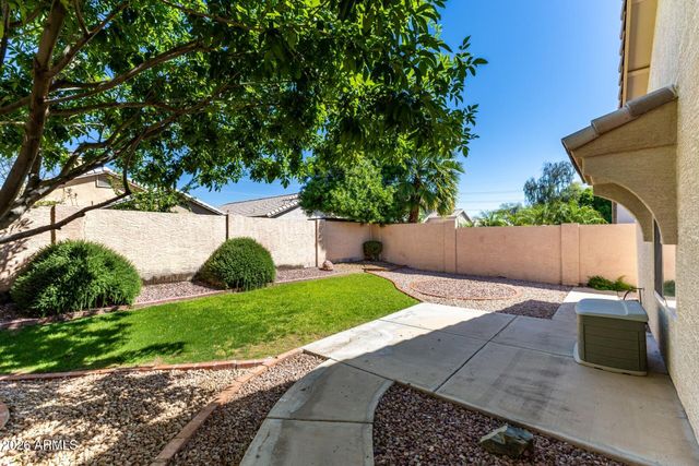 3616 W QUESTA Drive, Glendale, AZ 85310