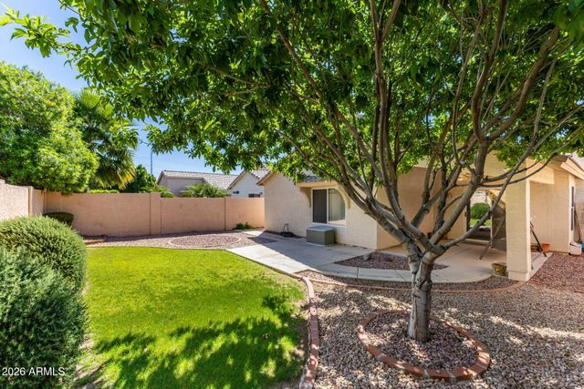 3616 W QUESTA Drive, Glendale, AZ 85310