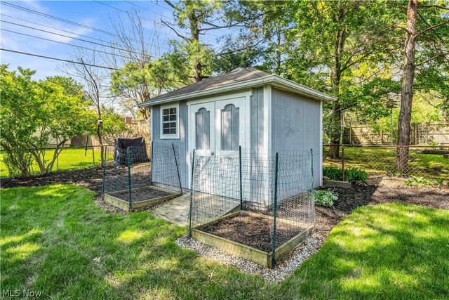 2665 Nottingham Drive, Parma, OH 44134