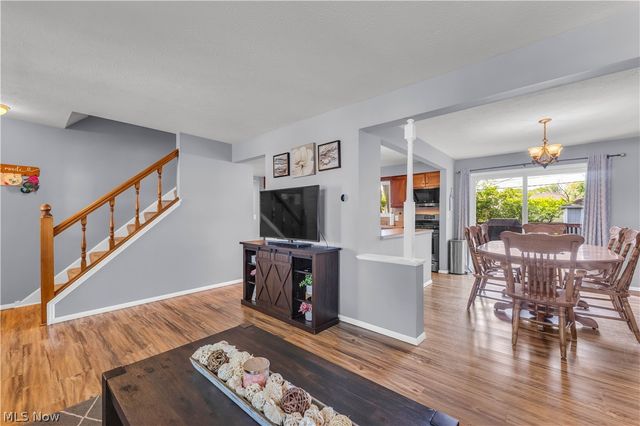 2665 Nottingham Drive, Parma, OH 44134