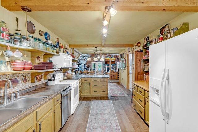 355 Dillon Gribble Rd, Sparta, TN 38583