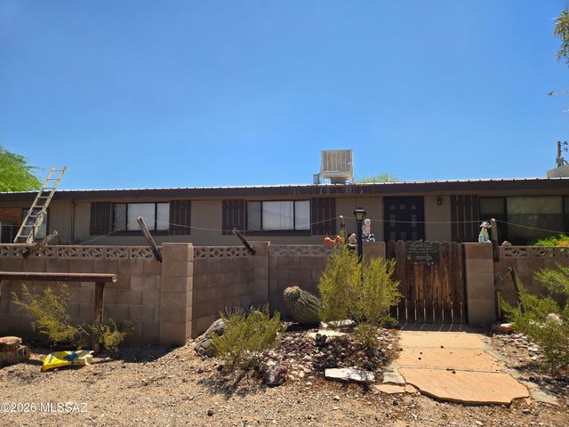 6260 N Desert Foothills Drive, Tucson, AZ 85743