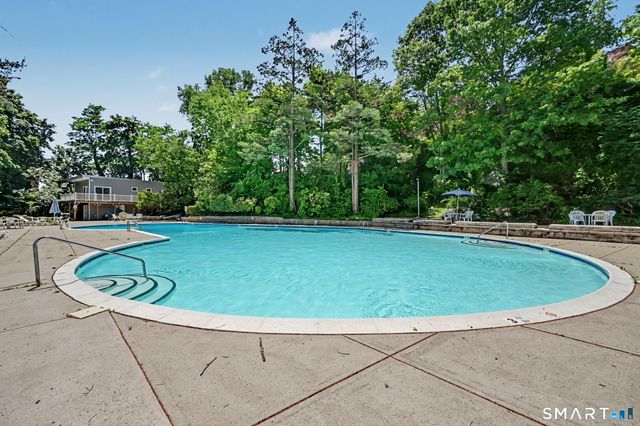 71 Strawberry Hill Avenue 909, Stamford, CT 06902