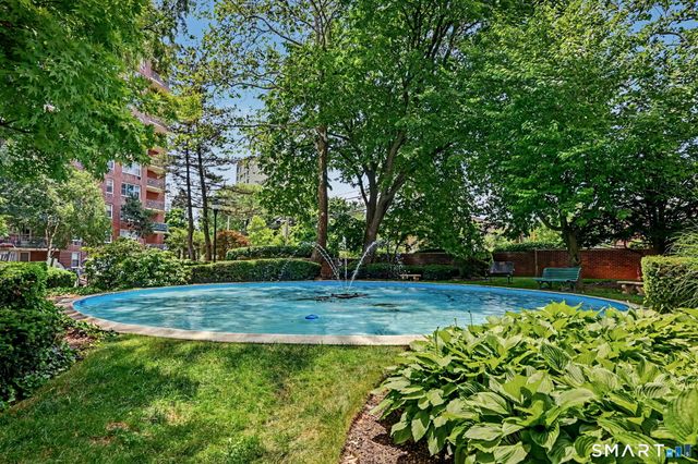 71 Strawberry Hill Avenue 909, Stamford, CT 06902