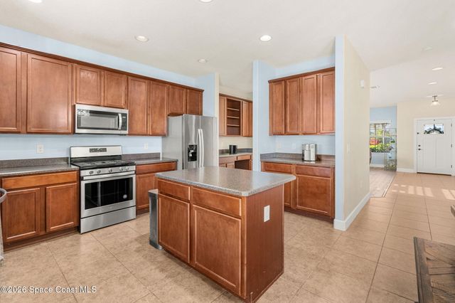 3838 Hollisten Circle, Melbourne, FL 32940