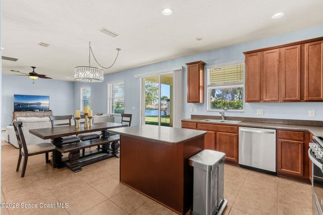 3838 Hollisten Circle, Melbourne, FL 32940