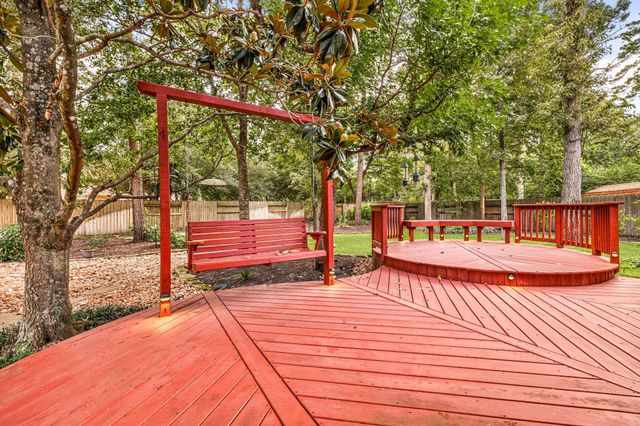 15 Snowbell Place, The Woodlands, TX 77381