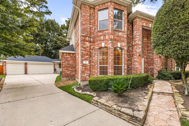 15 Snowbell Place, The Woodlands, TX 77381