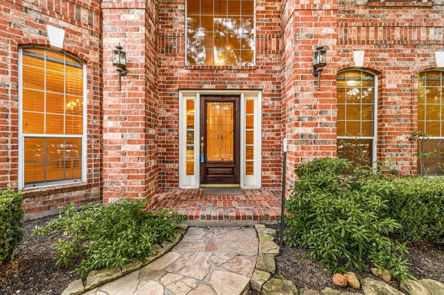 15 Snowbell Place, The Woodlands, TX 77381