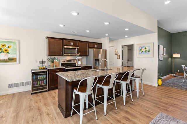 7405 S LAVENDER DR, Columbia, MO 65203