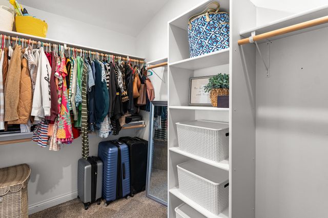 7405 S LAVENDER DR, Columbia, MO 65203