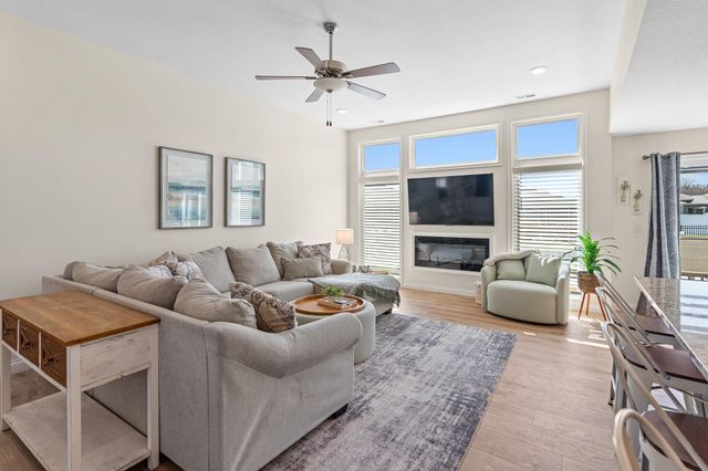 7405 S LAVENDER DR, Columbia, MO 65203