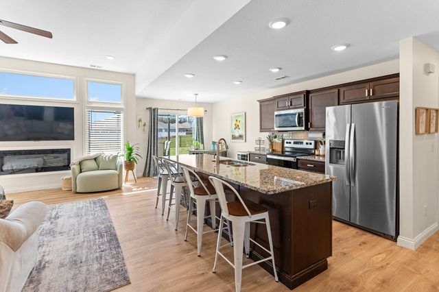 7405 S LAVENDER DR, Columbia, MO 65203