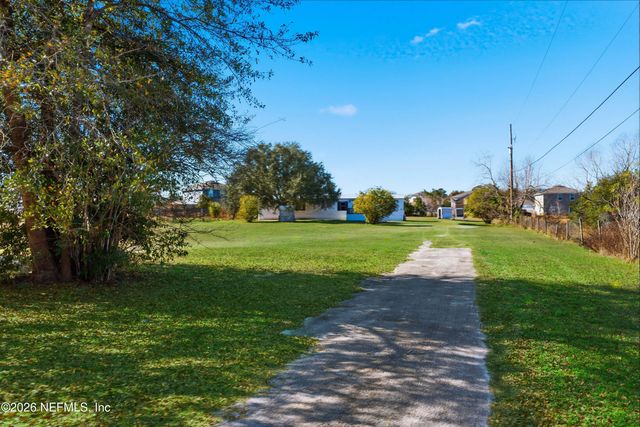 5822 CISCO Drive W, Jacksonville, FL 32219