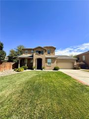 2274 Dwight Court, Rosamond, CA 93560