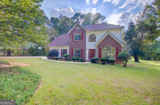 6835 Tell Road, Fairburn, GA 30213