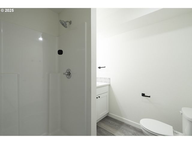 11191 Se STARK St, Portland, OR 97216