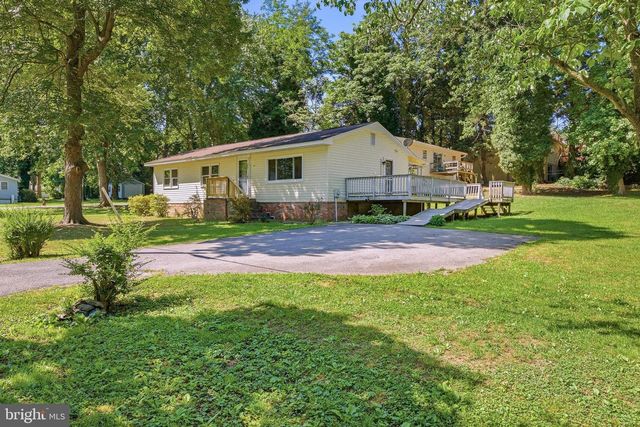 5421 CHESAPEAKE AVE, Saint Leonard, MD 20685