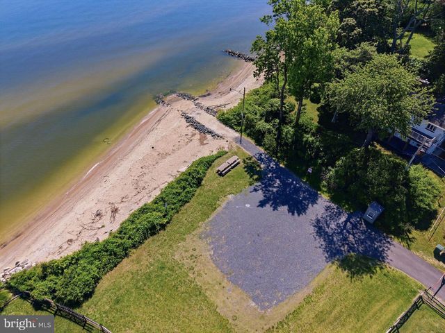 5421 CHESAPEAKE AVE, Saint Leonard, MD 20685