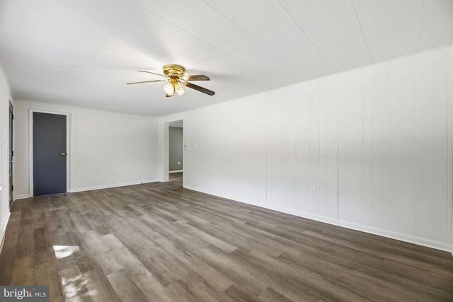 5421 CHESAPEAKE AVE, Saint Leonard, MD 20685