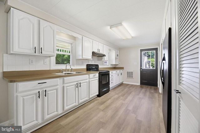5421 CHESAPEAKE AVE, Saint Leonard, MD 20685