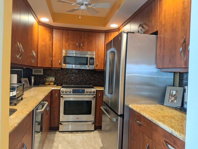 2840 S Ocean Boulevard 6110, Palm Beach, FL 33480