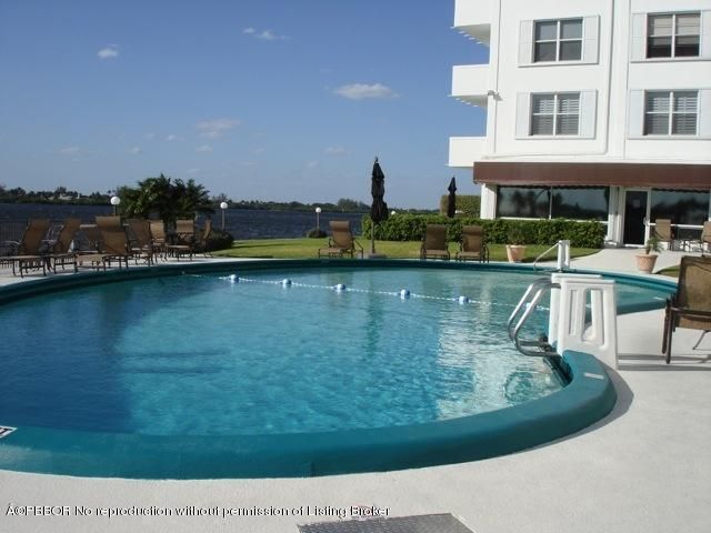 2840 S Ocean Boulevard 6110, Palm Beach, FL 33480