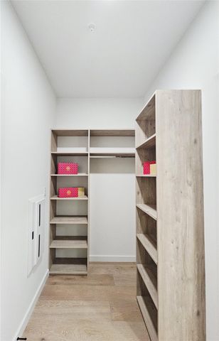 2209 S 1st ST 323, Austin, TX 78704