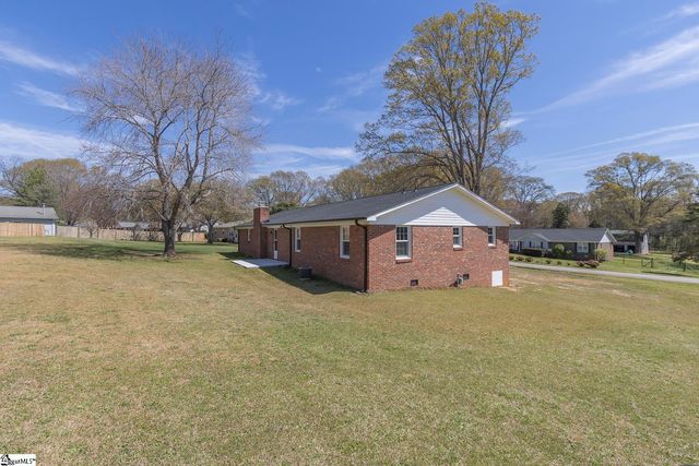 132 Poplar Springs Drive, Easley, SC 29642