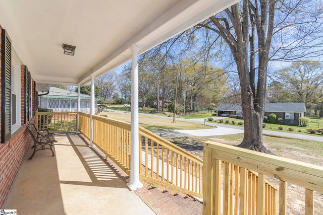 132 Poplar Springs Drive, Easley, SC 29642