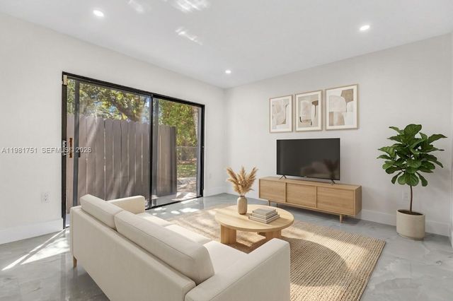 9332 SW 132nd St, Miami, FL 33176