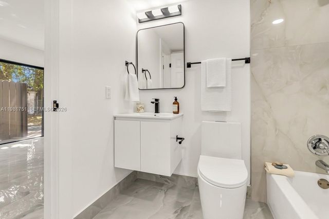 9332 SW 132nd St, Miami, FL 33176